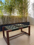 Banc en Bois de Noyer et Fil Nylon - Élégance et Polyvalence