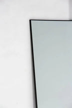 Grand Miroir Noir – Élégance Minimaliste pour Votre Intérieur