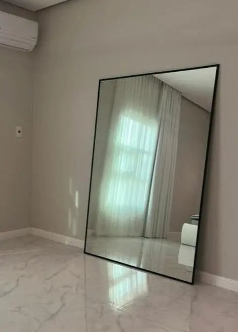 Miroir XXL Rectangulaire – Grandiose et Fonctionnel pour Vos Espaces